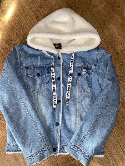 Тепла джинсова куртка