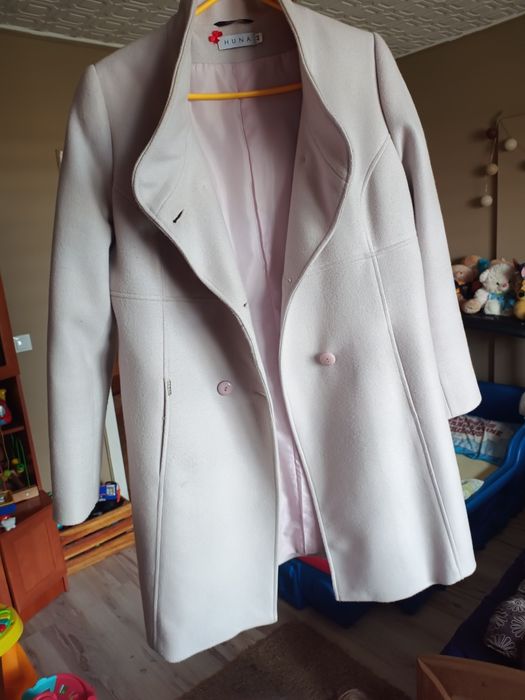 Damski płaszcz zimowy