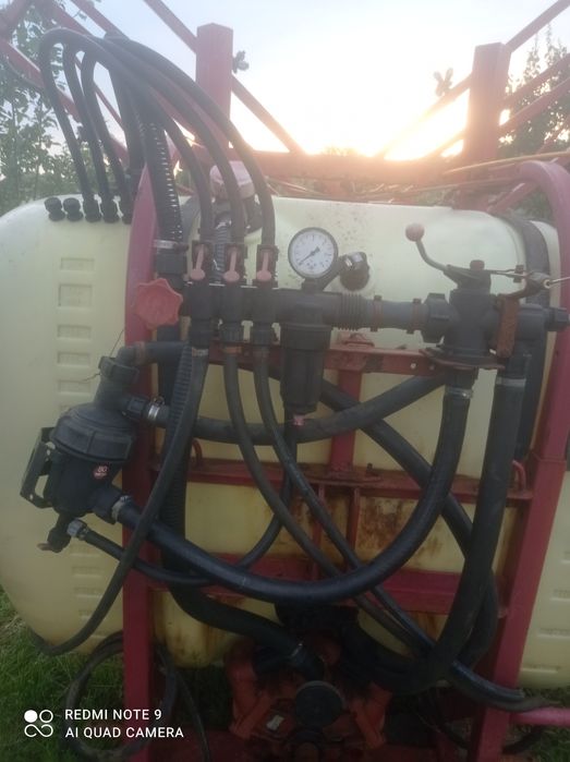 Оприскувач навісний