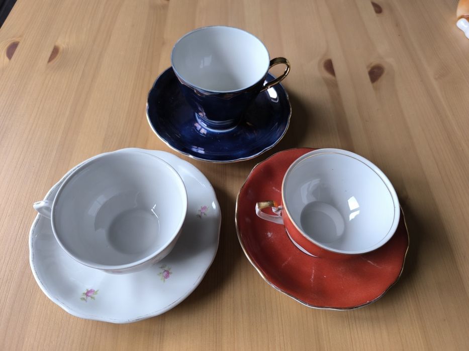 Filiżanki Ćmielów lata 60 kpl