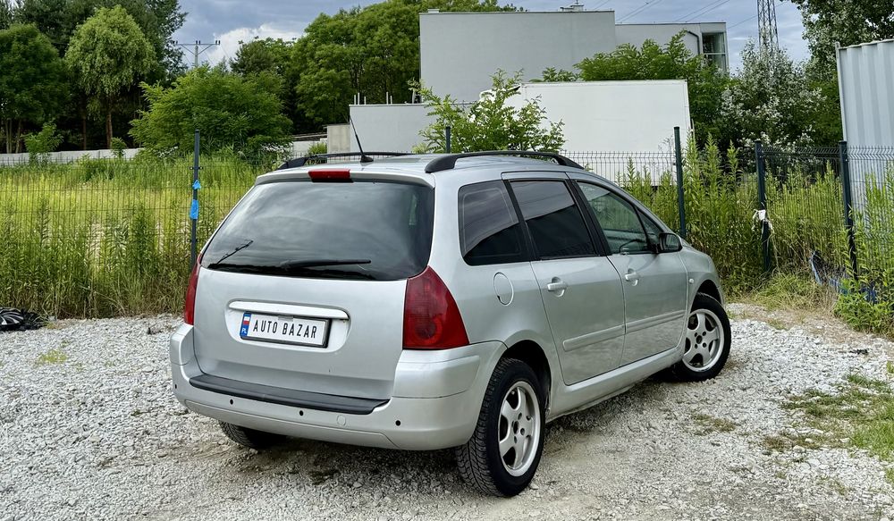 Peugeot 307 SW 2.0 HDI * Klima * 2004 * 7-Osob * Panorama * Alu