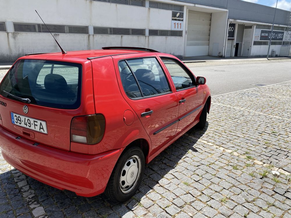 Polo 95 com teto 1.0