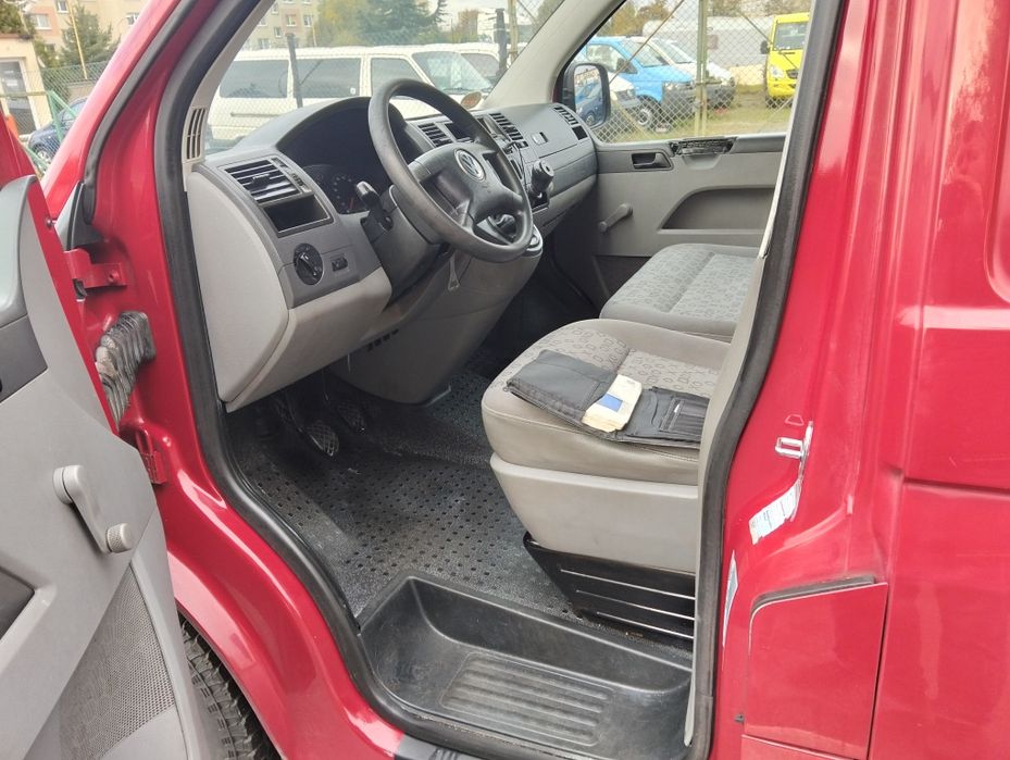 Volkswagen T5 blaszak z Niemiec