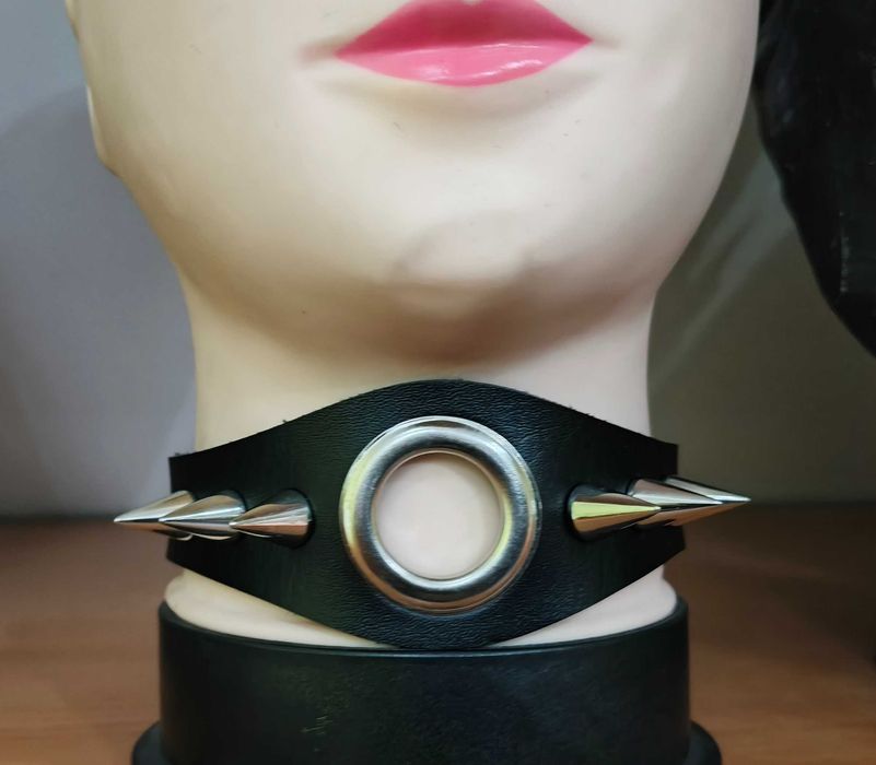 Naszyjnik Gothic Choker Obroża Gotycka Ćwieki NOWY