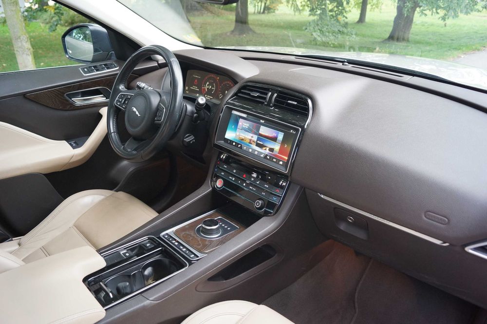 Jaguar F-Pace 2.0 Diesel AWD od osoby prywatnej
