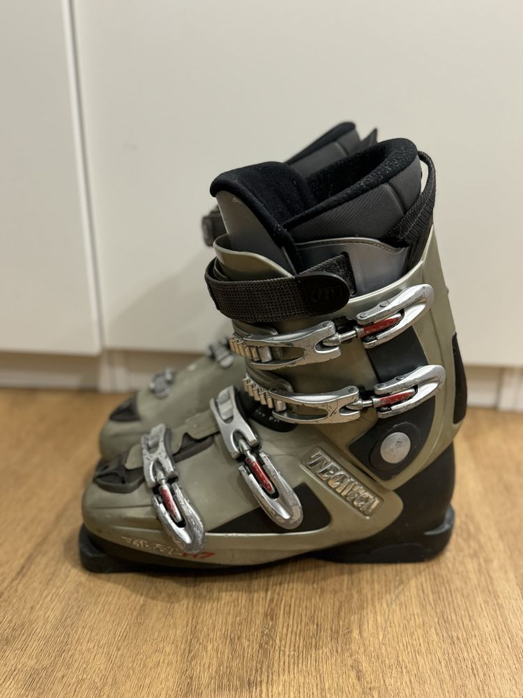 Buty narciarskie 27  42 rozmiar technica