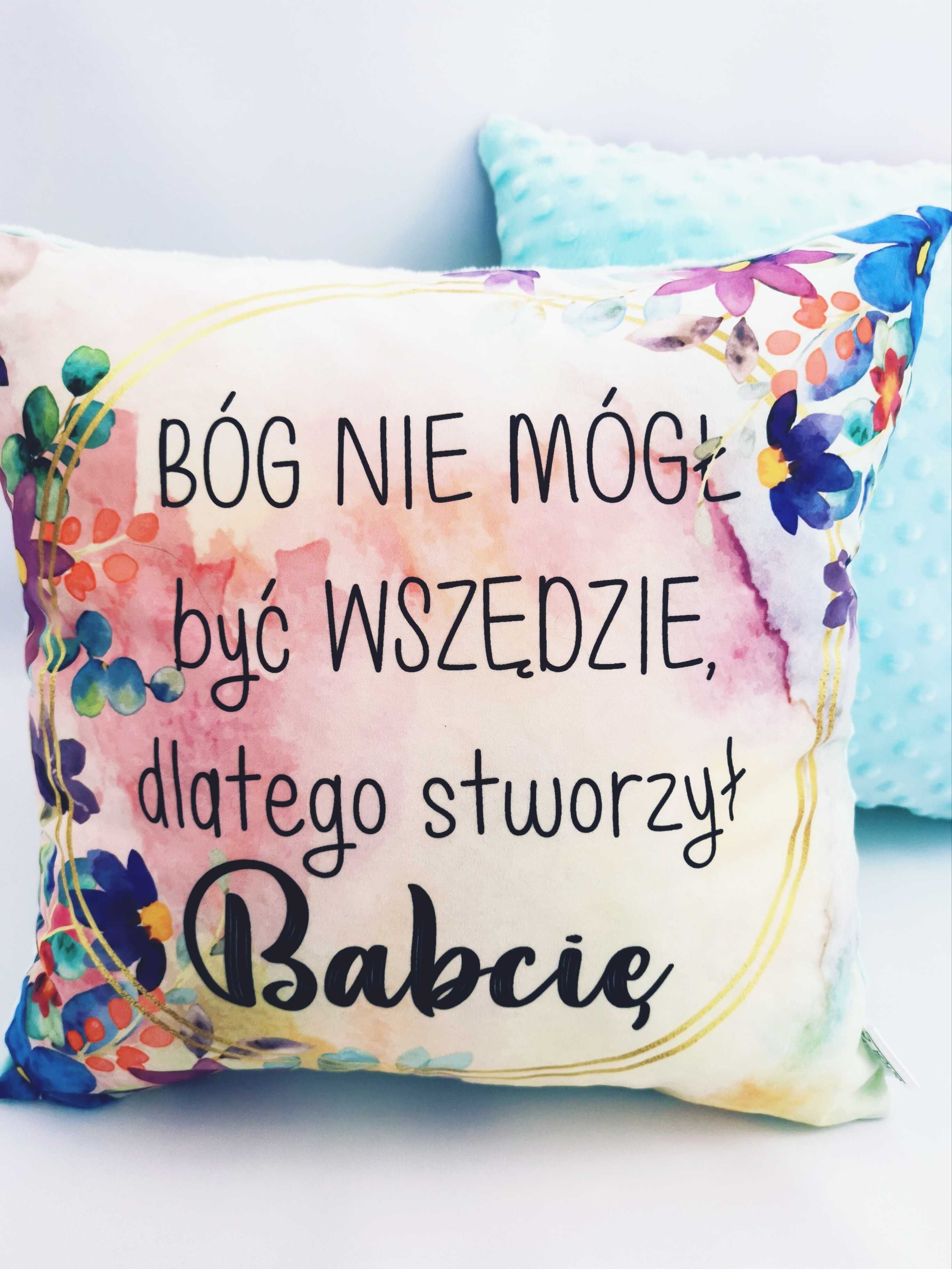 Ozdobna poduszka dla babci. Dzień Babci