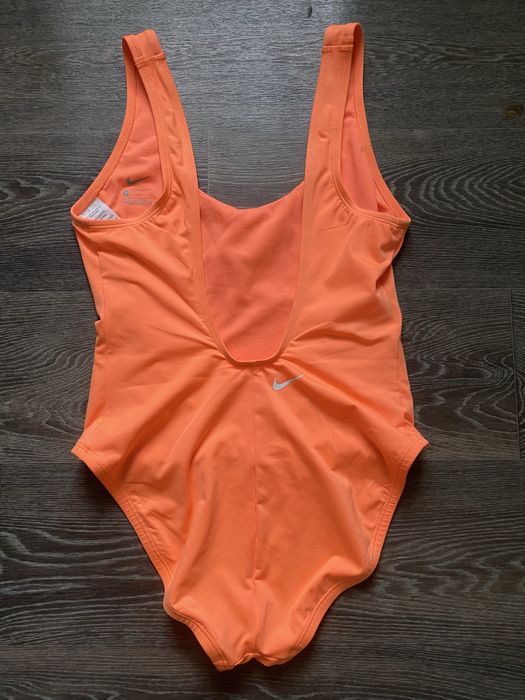 Купальник Nike суцільний