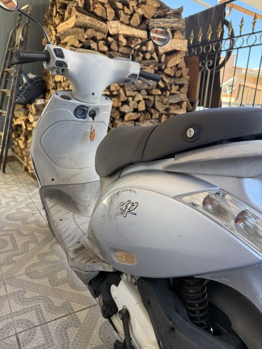 Piaggio Zip 50 4T – 2009 – Revisão feita