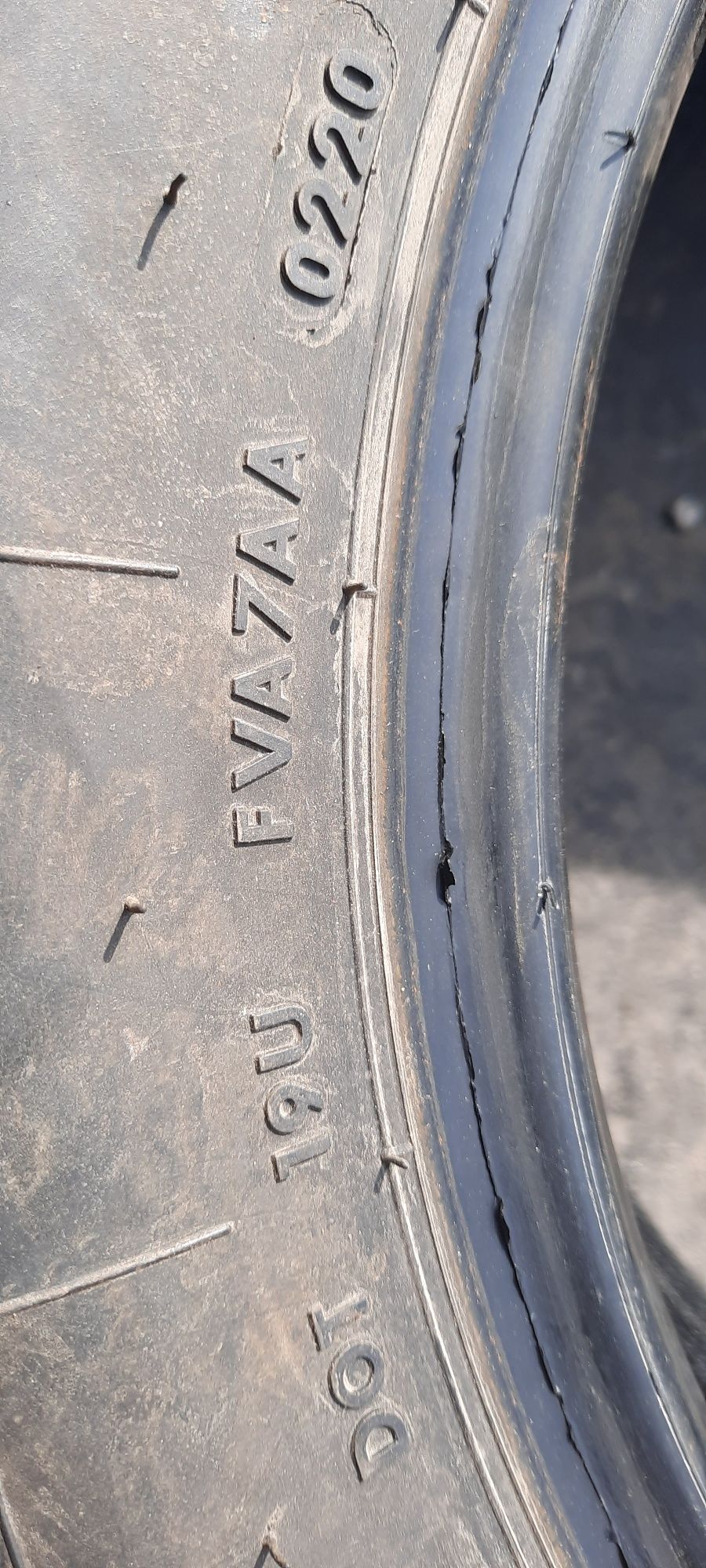 Opona pojedyncza lub 4szt  letnia DEMO GITI PREMIUM  215/65R16