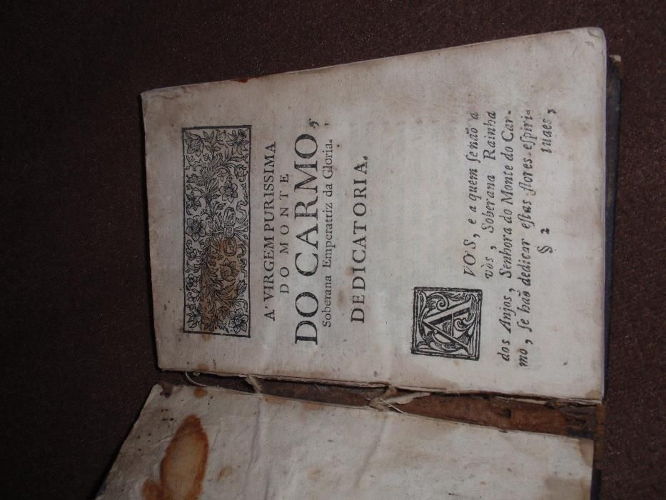 Livro antigo de Luis Botelho Flores de Figueiredo de 1706