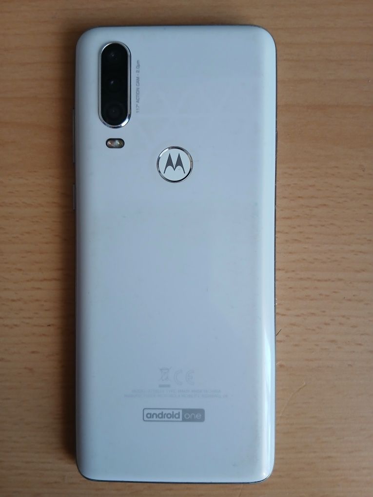 Smartfon Motorola One Action 4/128GB (biały)