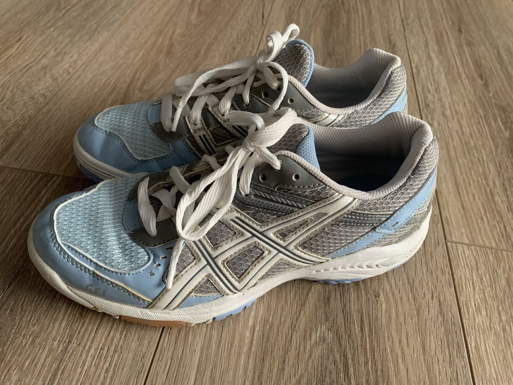 Кросівки жіночі Nike, Adidas, Fila