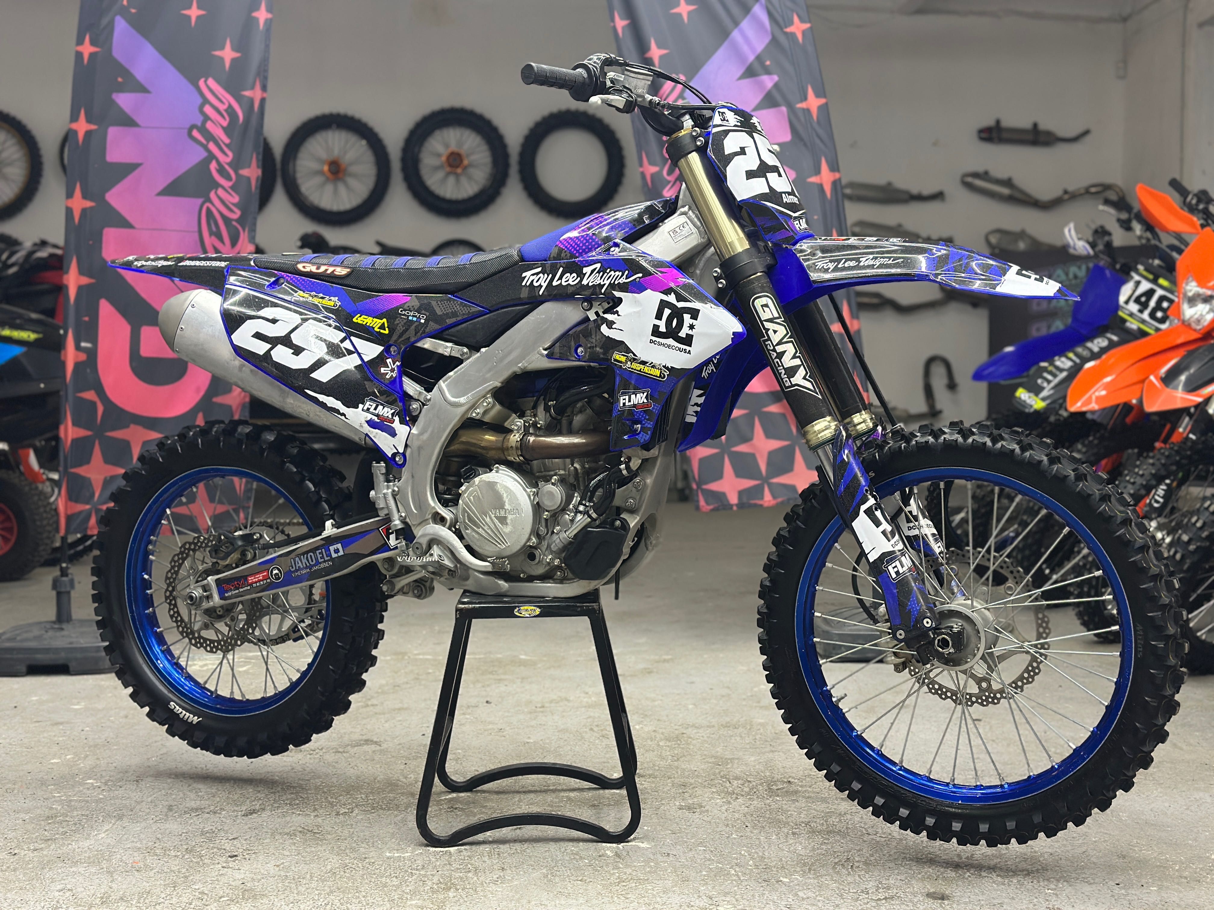 Yamaha YZF 250 cc rok 2024 - 42 mth - TOP