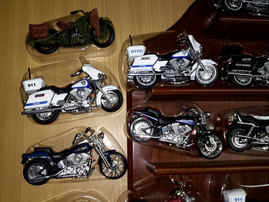 Harley Davidson Coleção 24 Motas Maisto 1:18