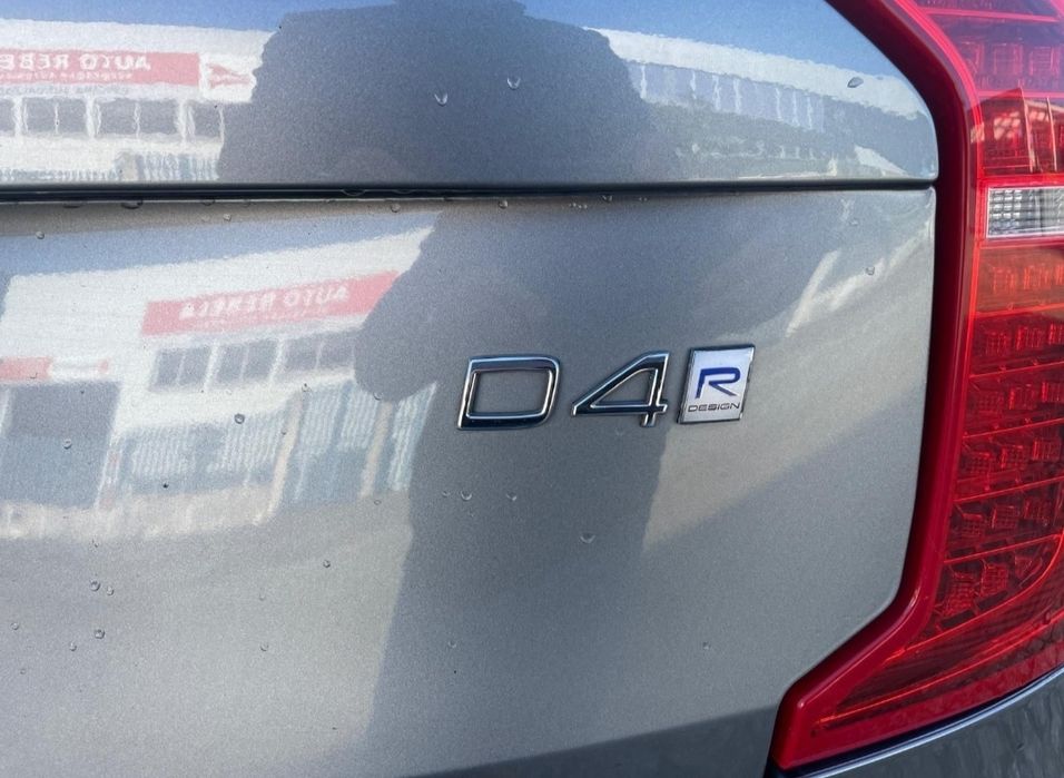 Volvo XC90 D4 Rdesign