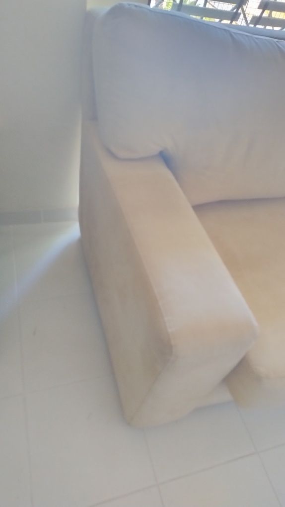 Sofá com 2 lugares