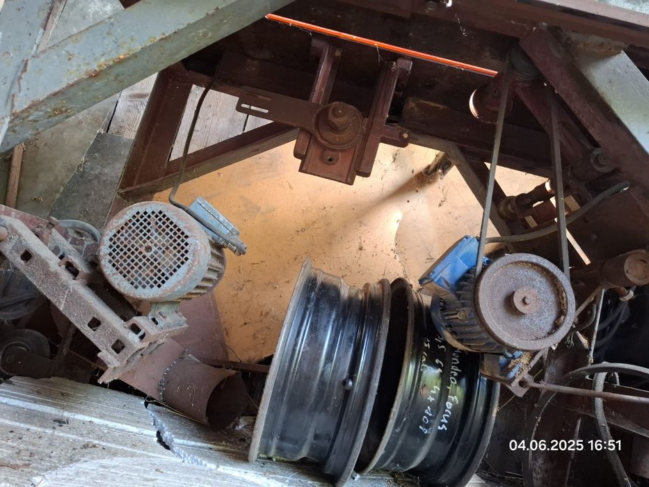 Piła/ krajzega/cylkularka  z podcinakiem stół rama formatówka silniki