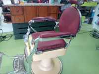 Cadeira de Barbeiro Antiga