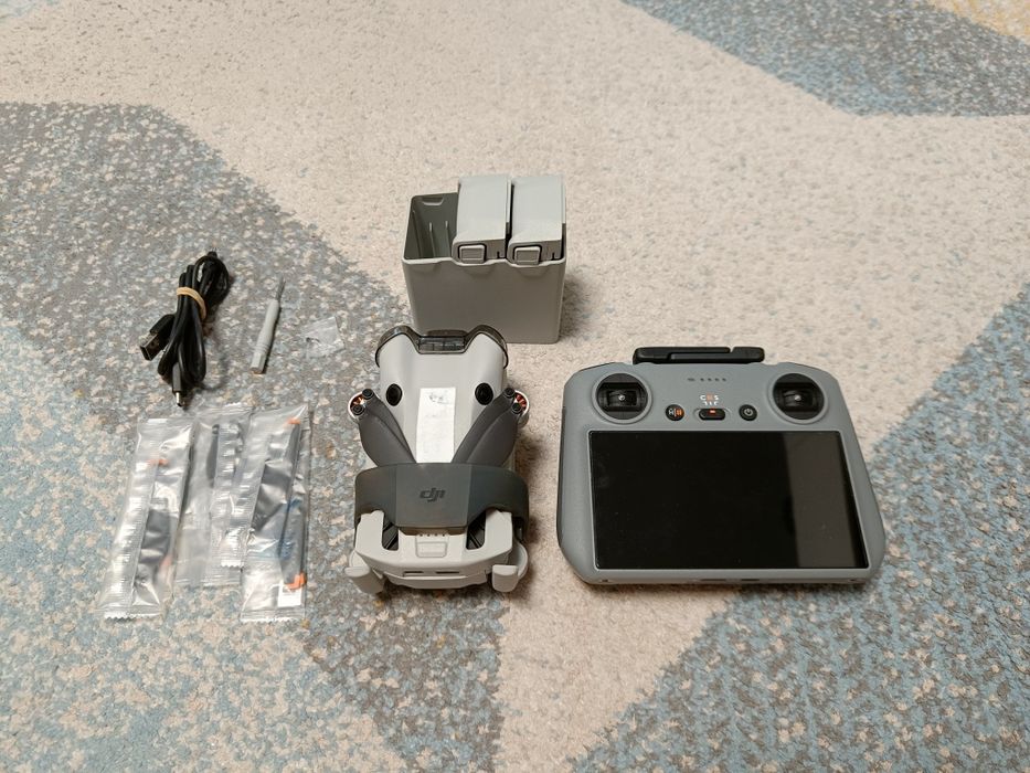 DJI Mini 4 Pro Fly More Combo RC 2 - Gwarancja