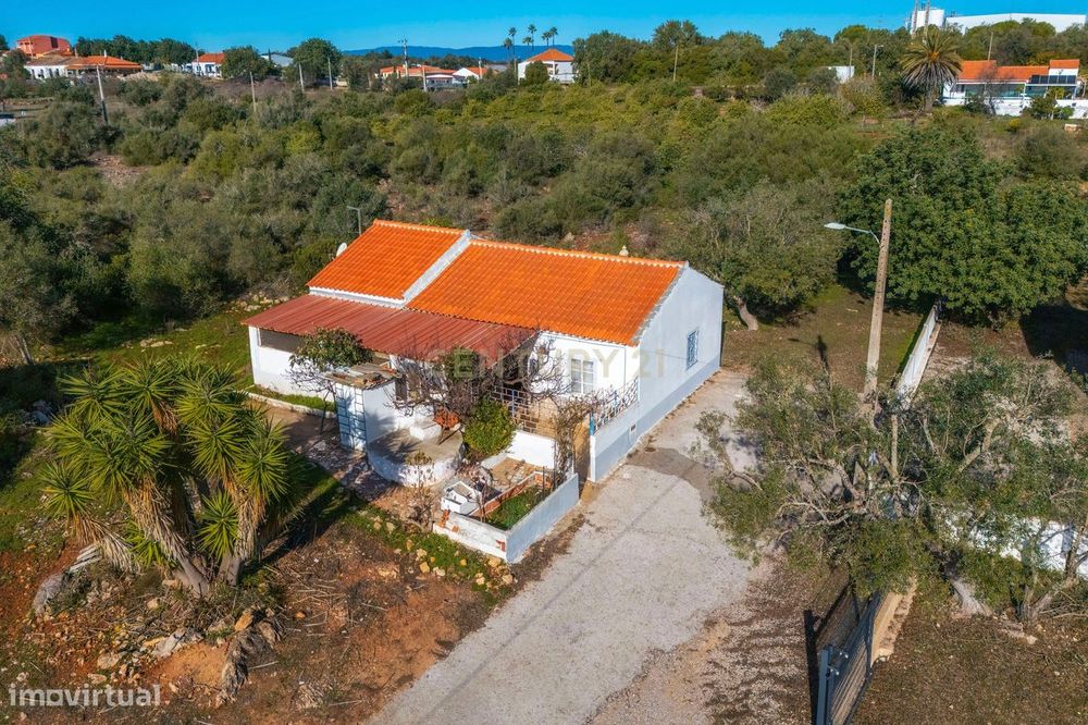 Moradia T3 | Alcantarilha | Localização Priviligiada