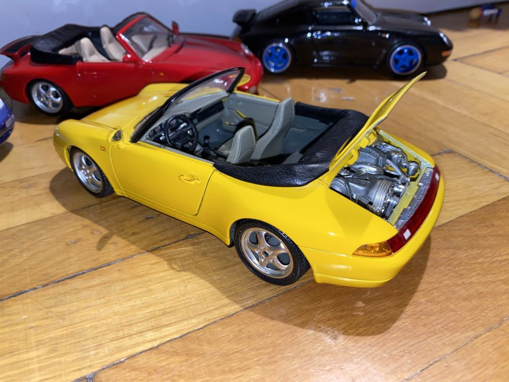 BBurago Porche Carrera 911 (1993) 1:18.