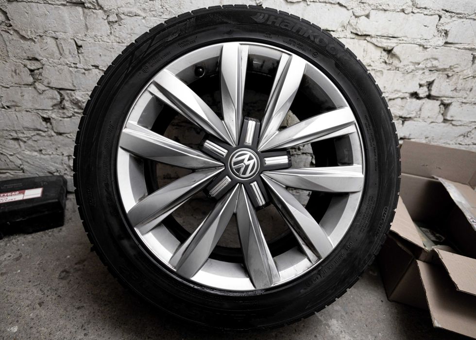 Felgi 18" VW T5 T6 OE Ronal Springfield  5x120 ET50 7EA601025Q