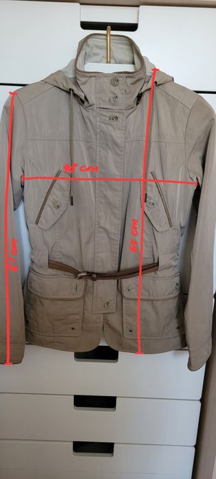 Beżowa wiosenna kurtka Massimo Dutti S wiatrówka