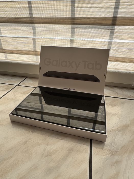 Tablet Samsung Galaxy A9+ SM-X210 11" 8/128GB Wi-Fi