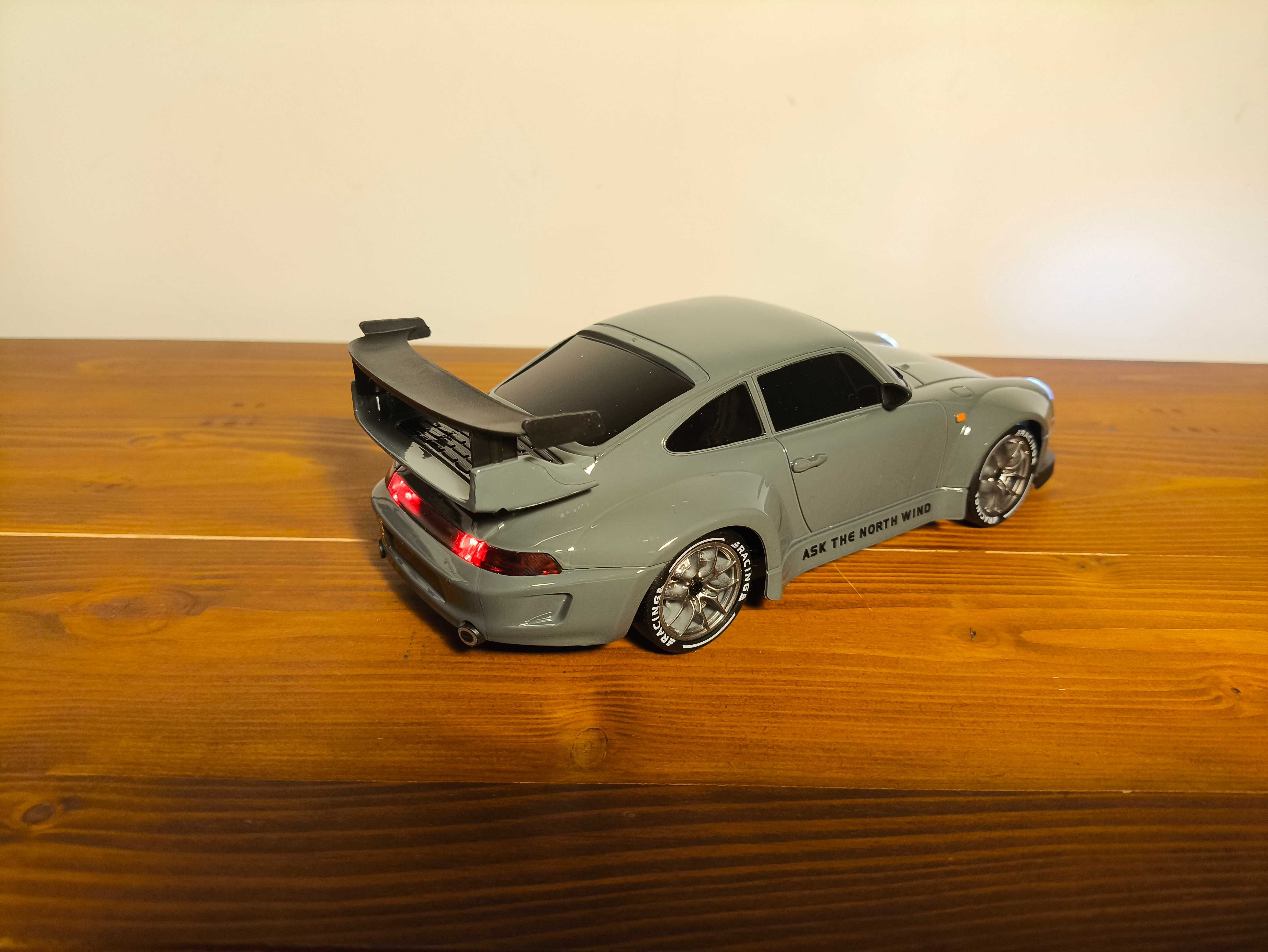 Replika Porsche 993 RWB 1:24 zdalnie sterowany RC RTR