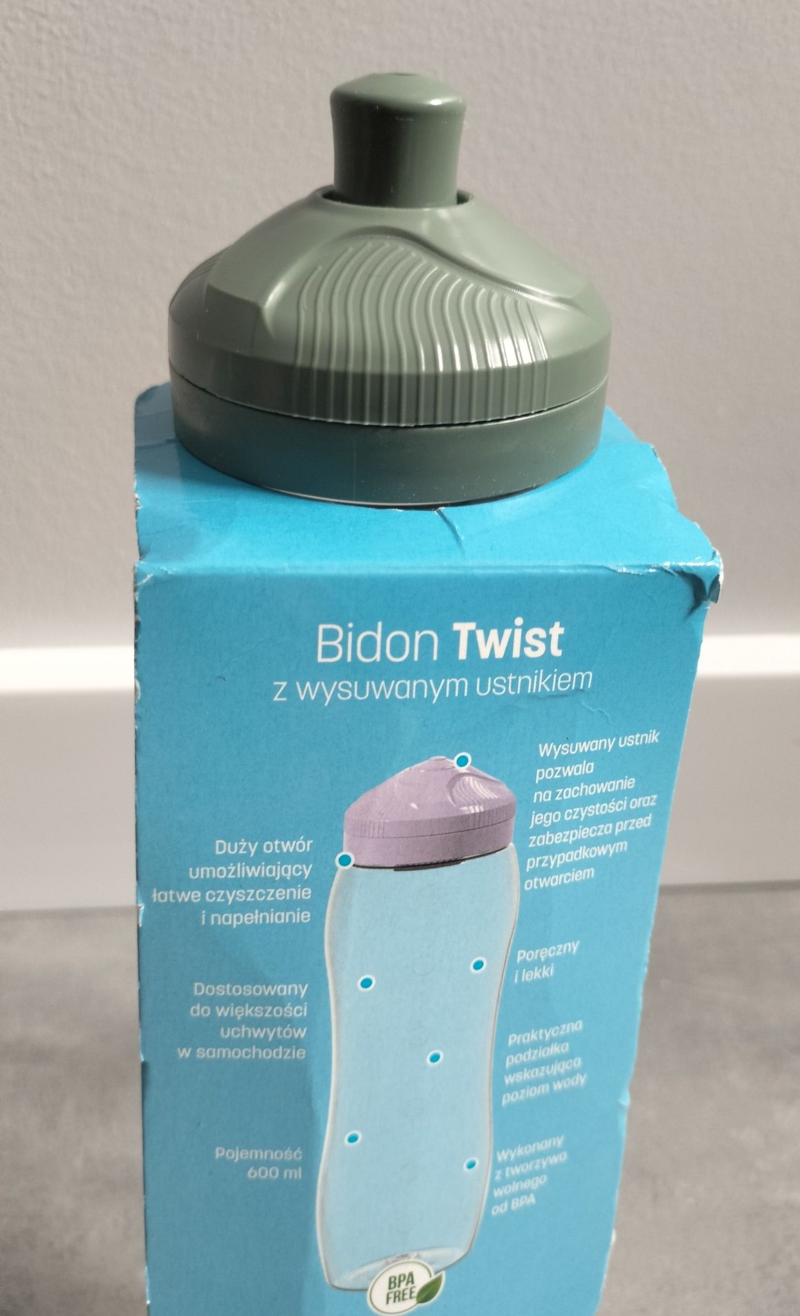 Bidon na wodę Dafi TWIST wysuwany ustnik 600 ml