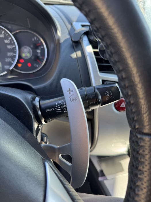 Mitsubishi Pajero Sport ll 2012 року