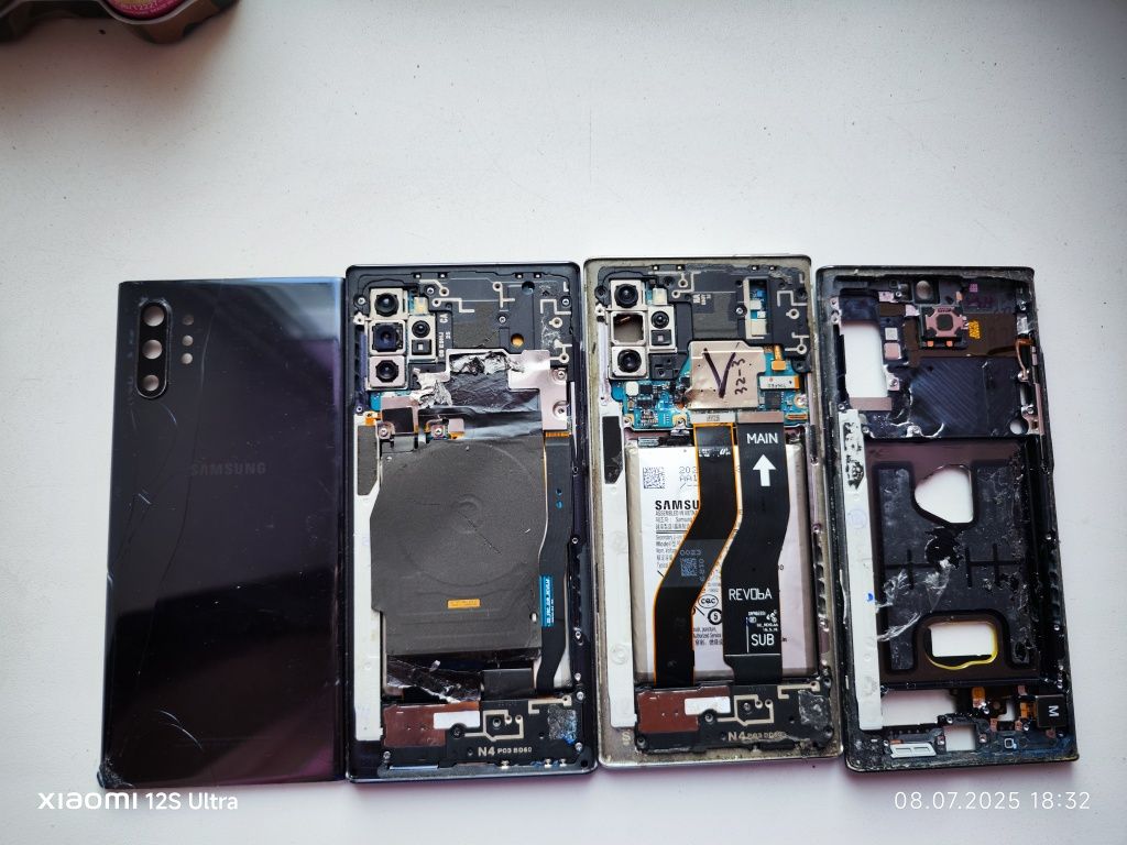 Лот телефонов Samsung Galaxy Note 10 plus