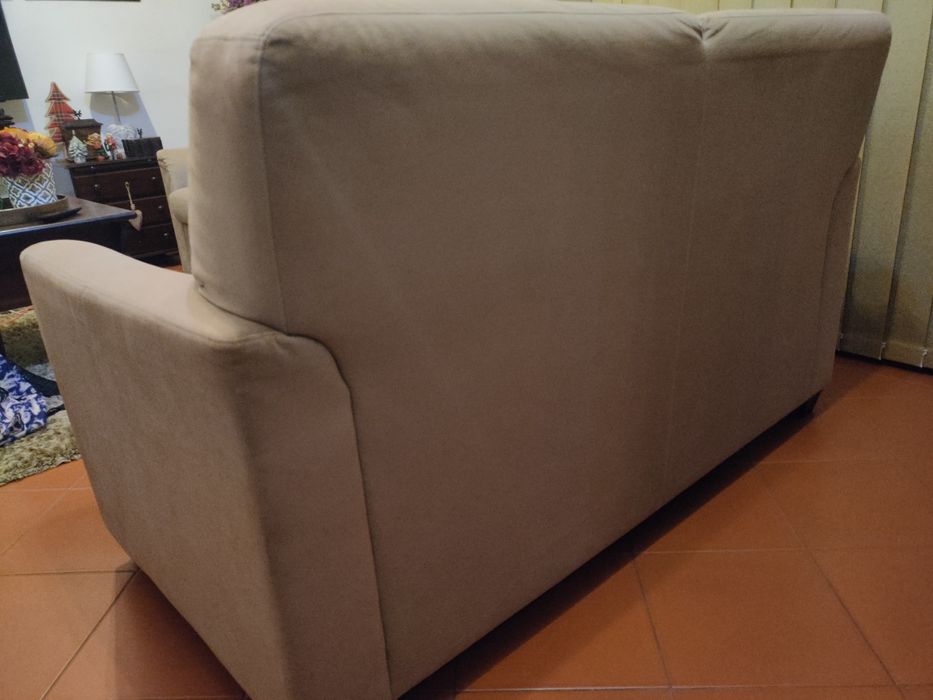 Sofá (2 lugares)