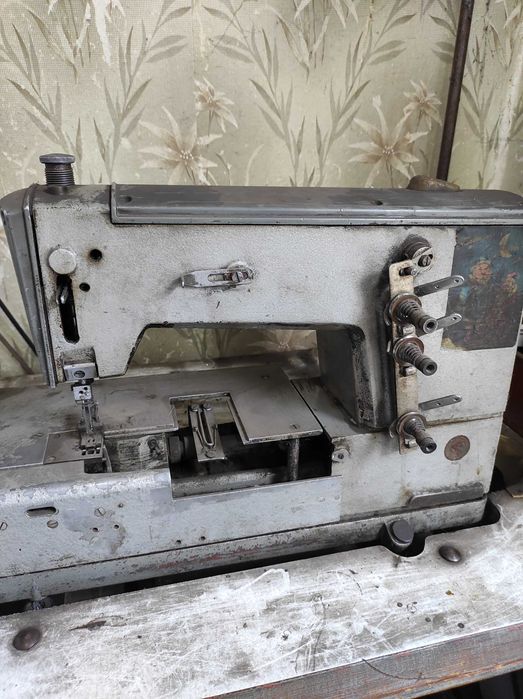 Продам оверлоки і розпошив