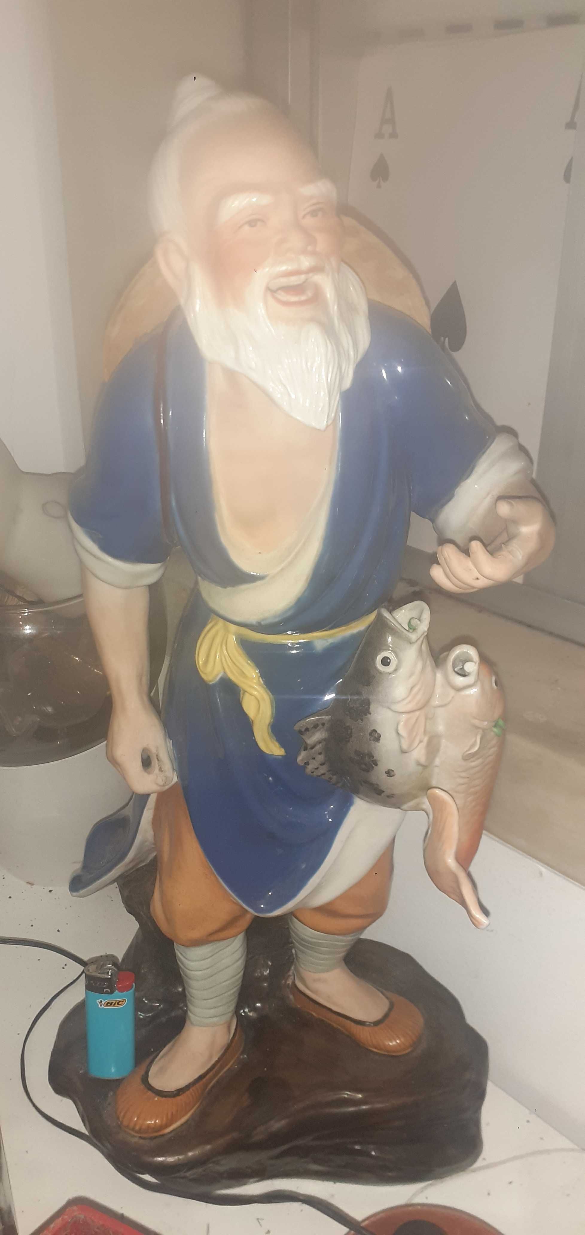 Porcelana ,figura pescador chines 31cm antiguidade