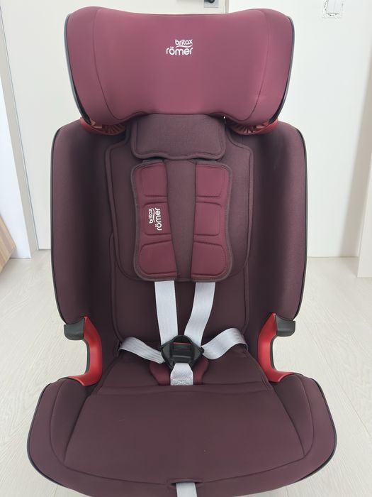 Автокрісло Britax Römer Advansafix м