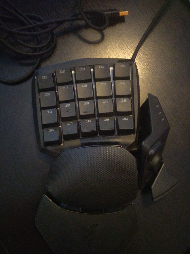 Razer orbweaver chroma keypad