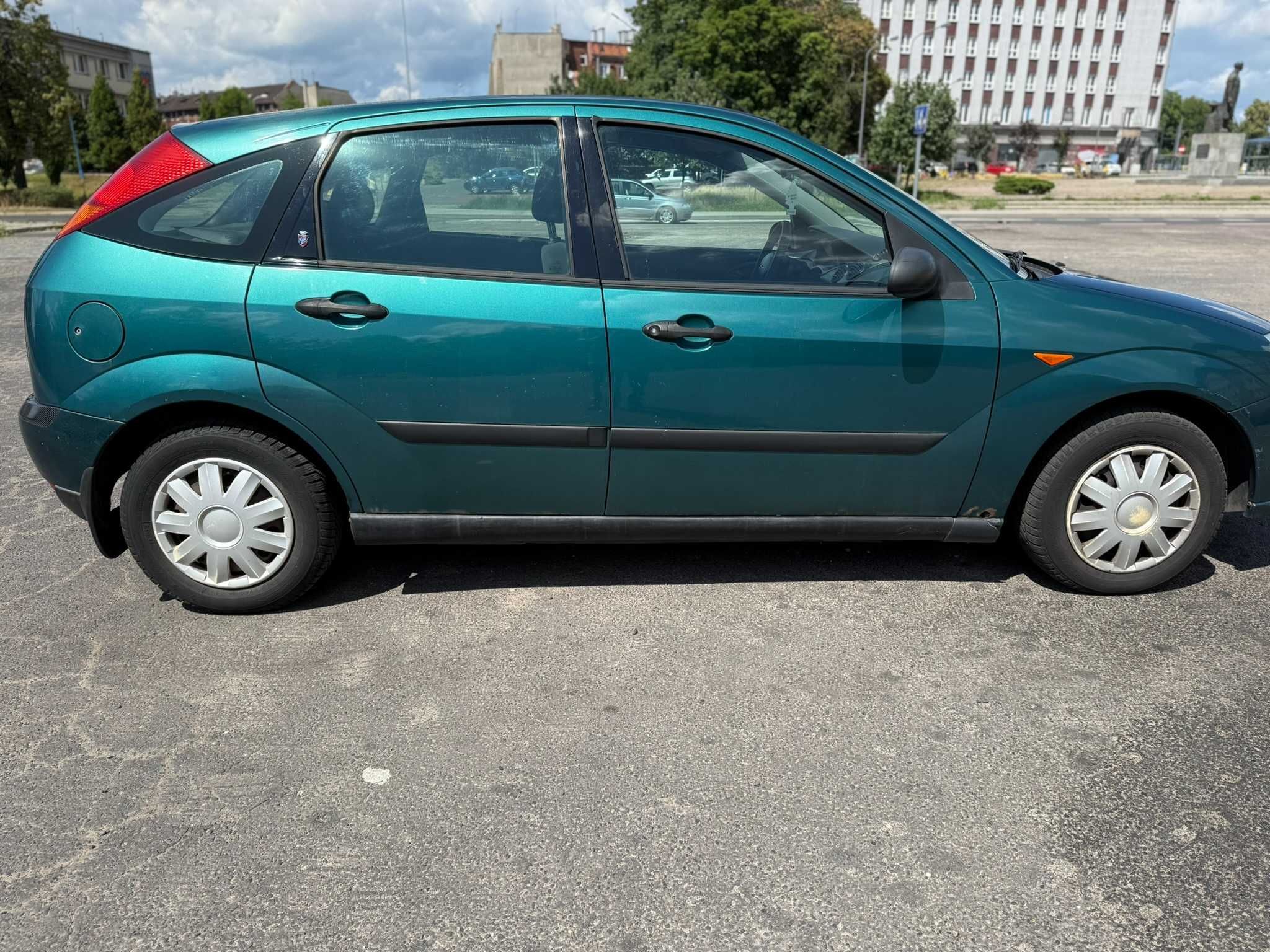 Ford Focus MK1 1.6 Hatchback 1999 - Wersja Ghia