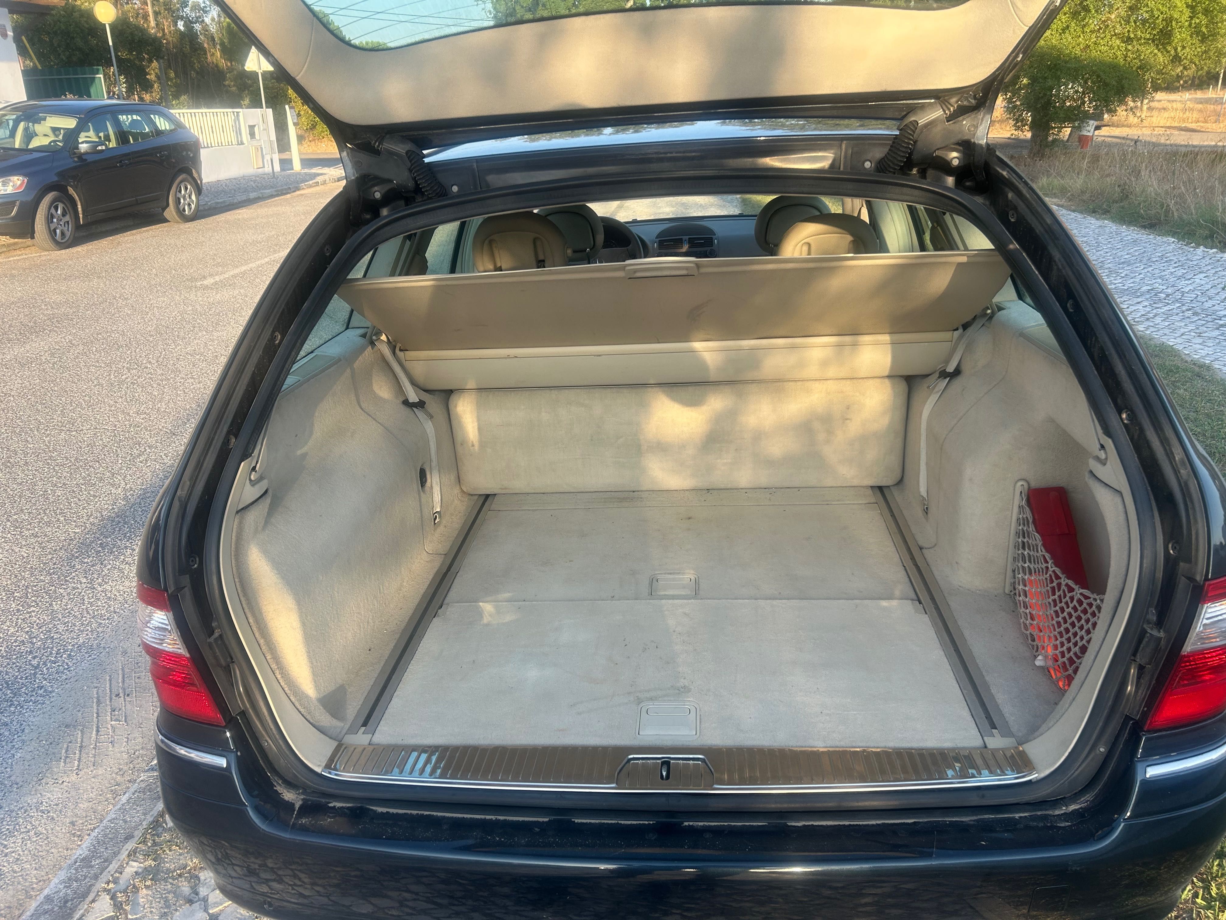 Mercedes Class E270