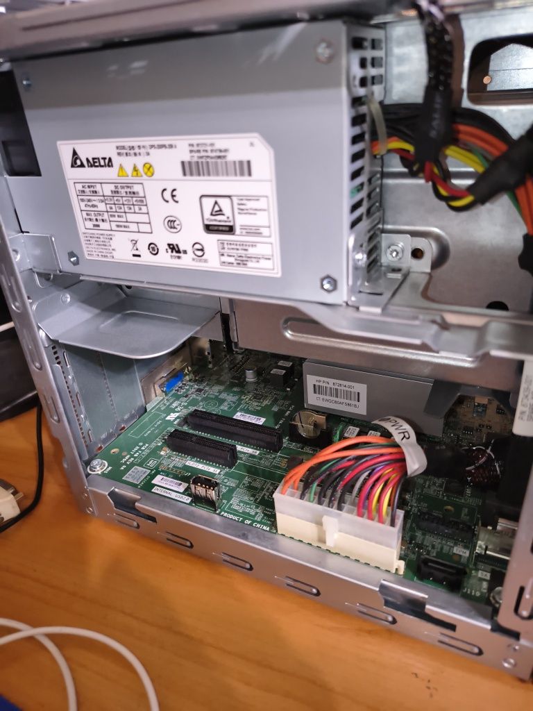 Продам сервер HP ProLiant MicroServer Gen10