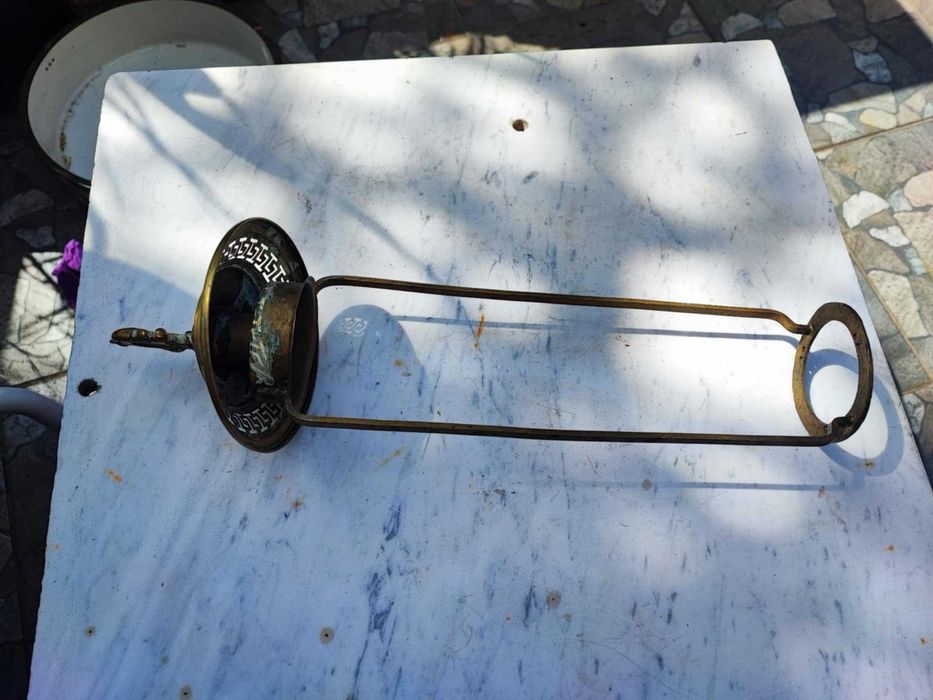 Przedwojenna mosiężna część do lampy,żyrandola itp.