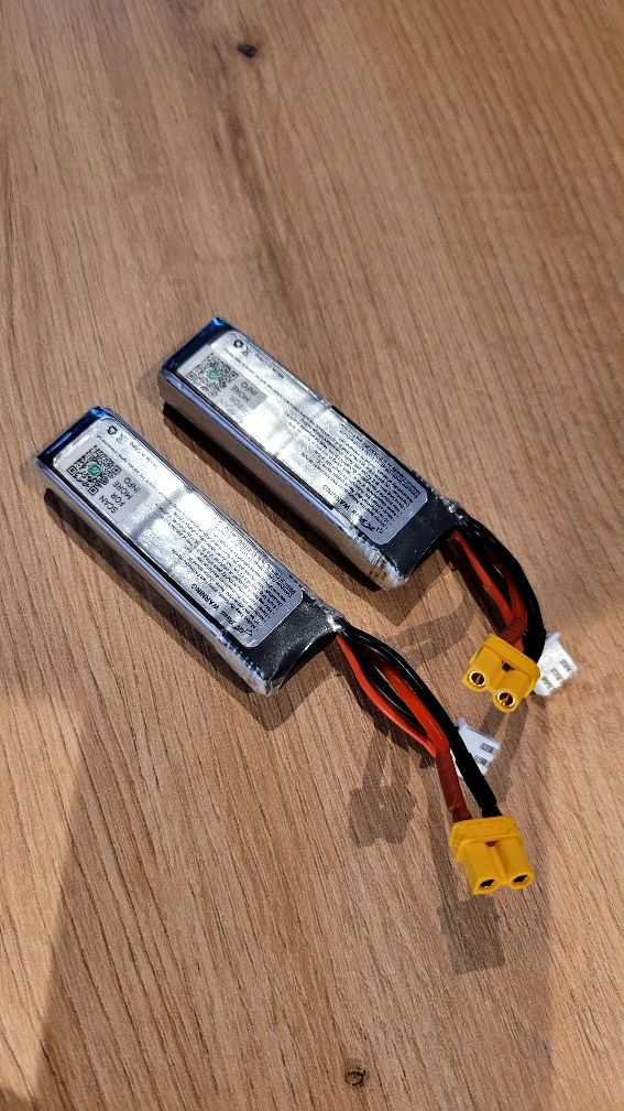 Tattu Rline Akumulator Bateria Pakiet LiPo 550mah 7.4V 95C 2S1P XT30 J