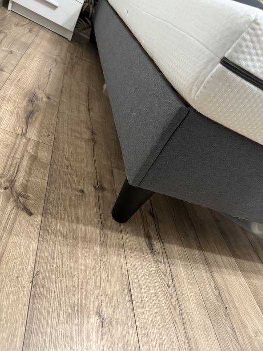 Łóżko + materac 200x140