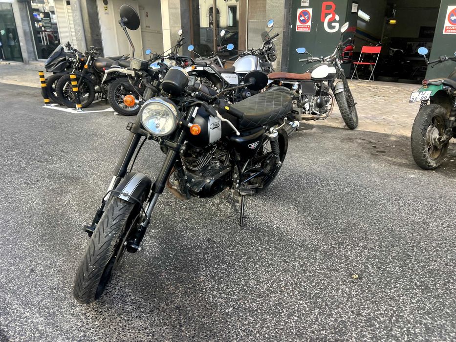 mash cafe black 125 cc