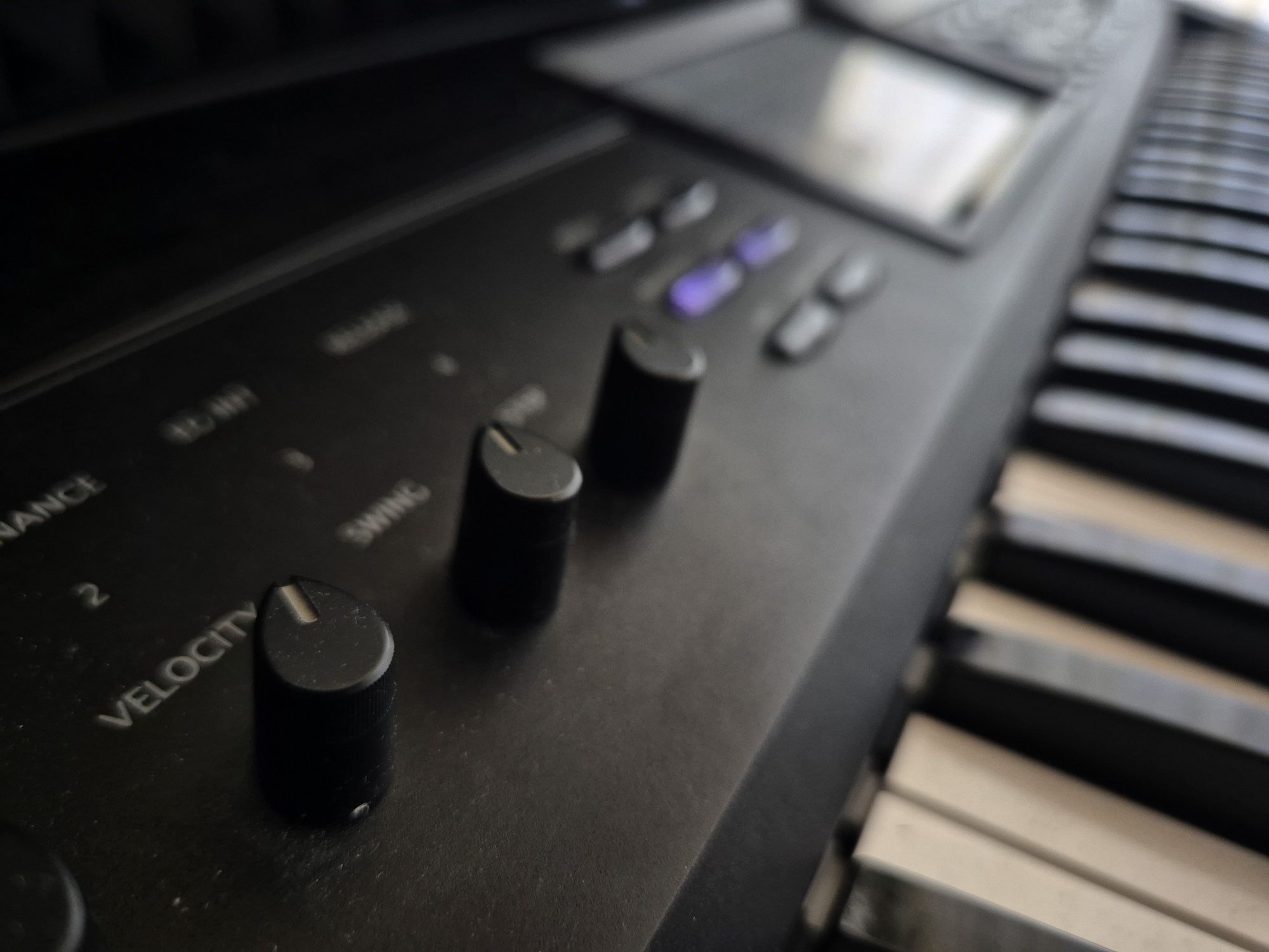 Korg krome 61 workstation