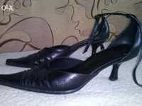 Pantofle czarne rozmiar 37