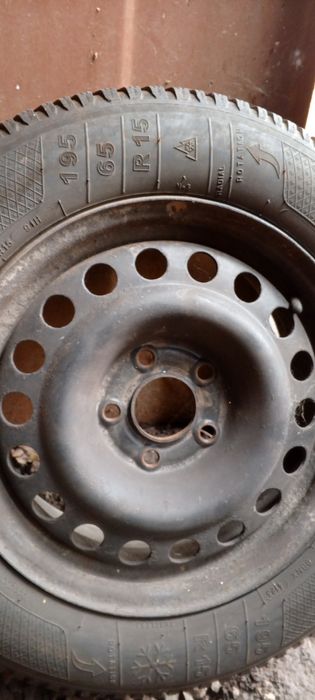 Диски з шинами  195х65 R15 Зима