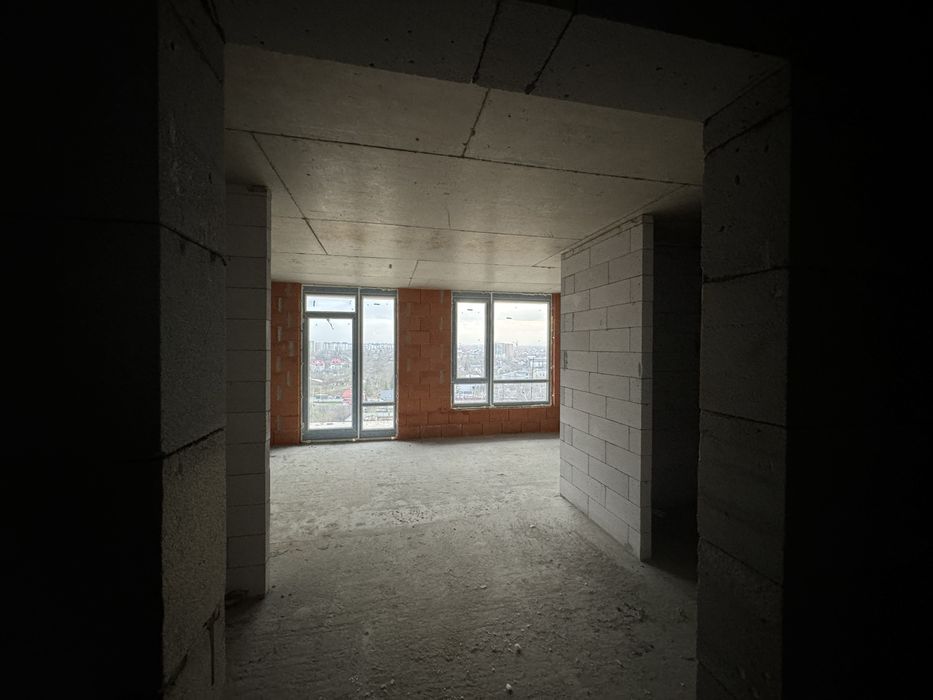 Продаж видової 1к. квартири з великою терасою у ЖК Manhatten UP!