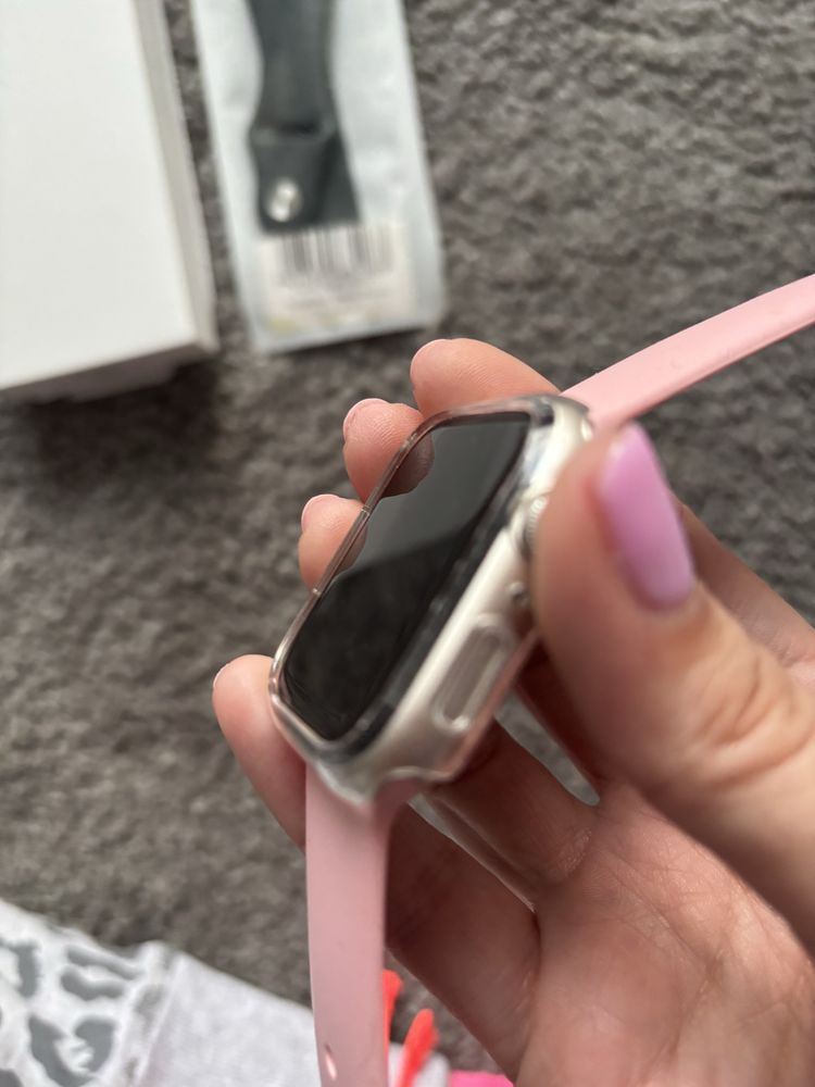 Apple Watch 8 series 45 mm Starlight Aluminium